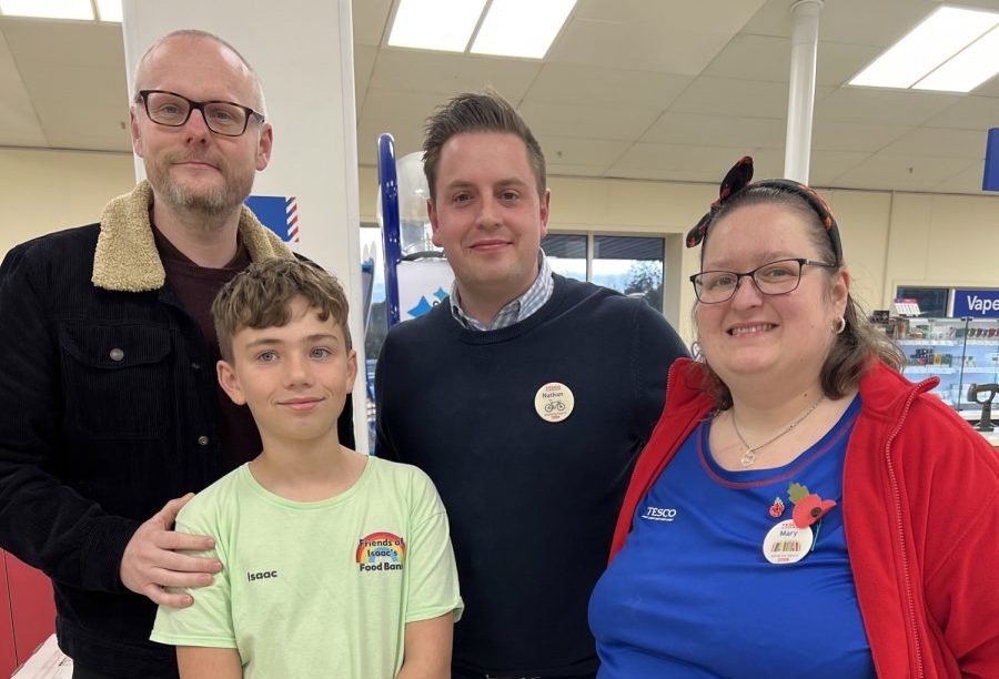 Tesco Extra donate £250 worth of food to Redditch foodbank The