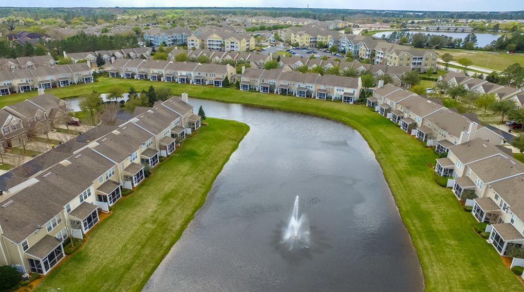 Oxford Chase Townhomes For Sale in Jacksonville Florida