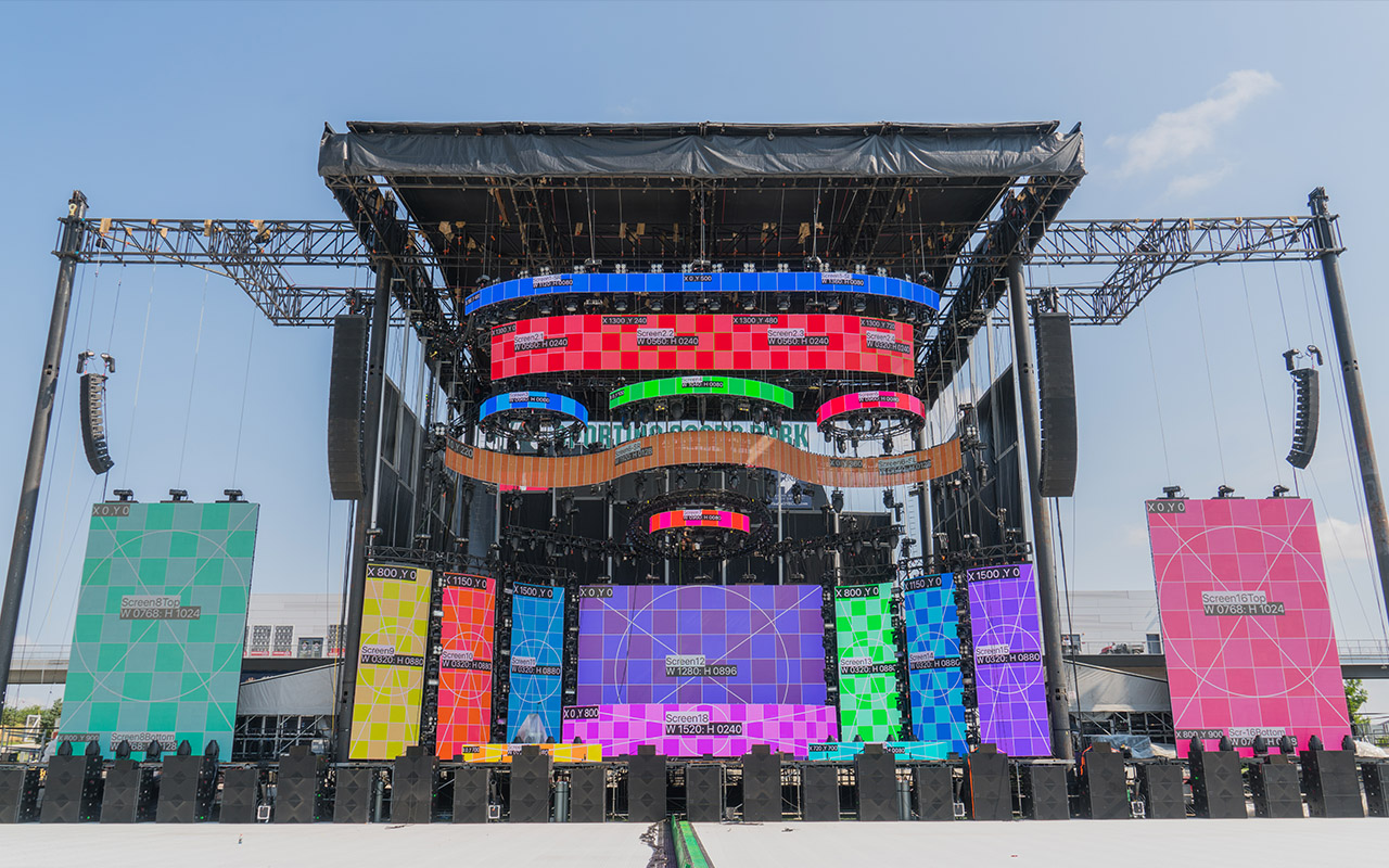 Pixel Perfect LED V2 Red Dot Logics