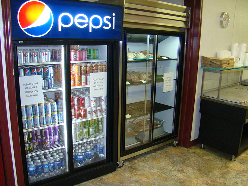 Dining Red Earth Lodge