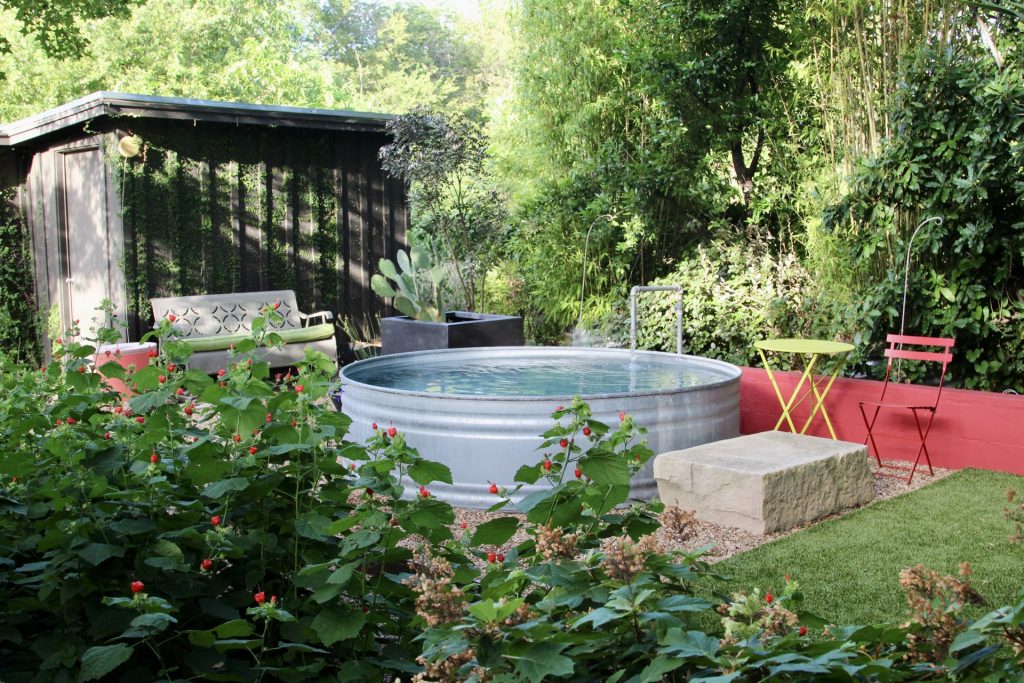 Montclair Redenta's Garden
