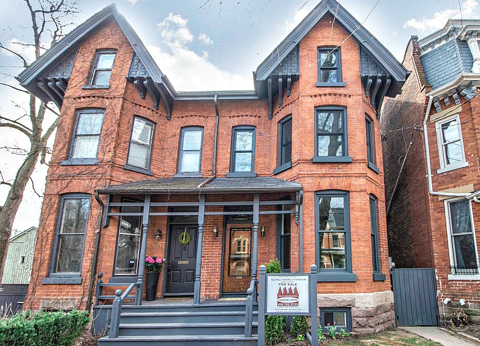 Toronto Cabbagetown Home Staging REDESIGN4MORE REDESIGN4MORE