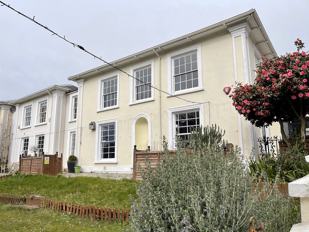 Castle Lodge, Castle Street, Truro, TR1 3AF