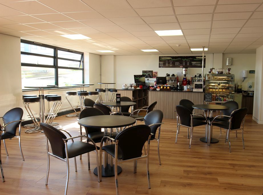 Suites 1A (ae), Gateway Business Centre, Barncoose, Redruth TR15 3RQ