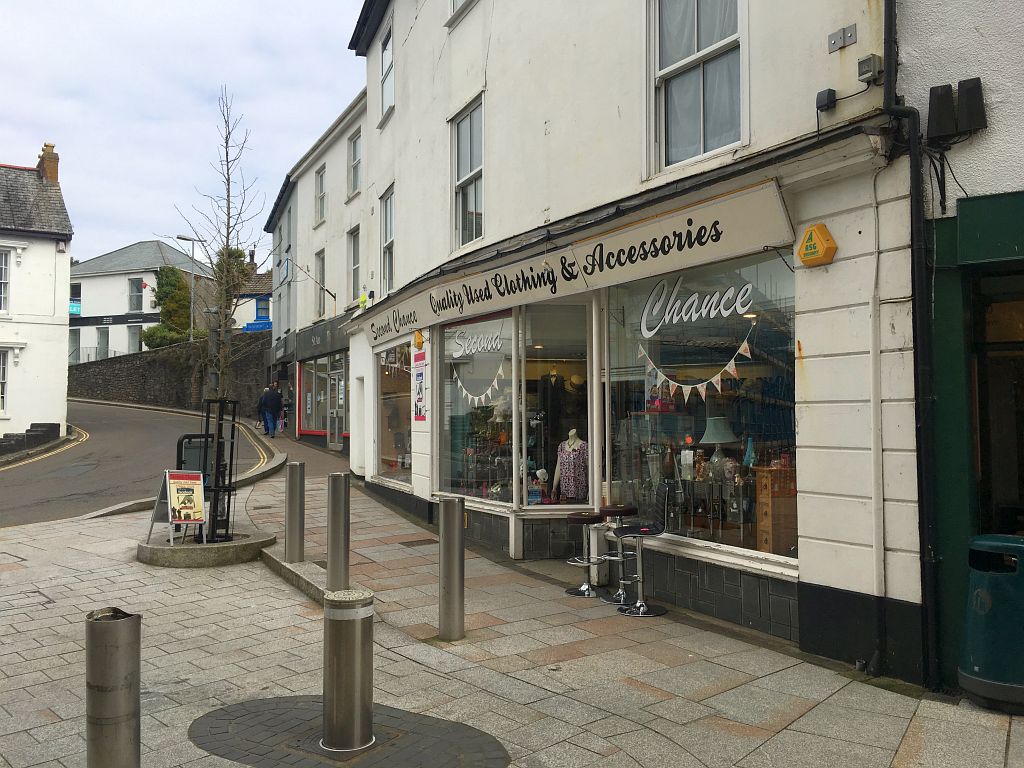 2&4 Bodmin Road, St Austell PL25 5AE