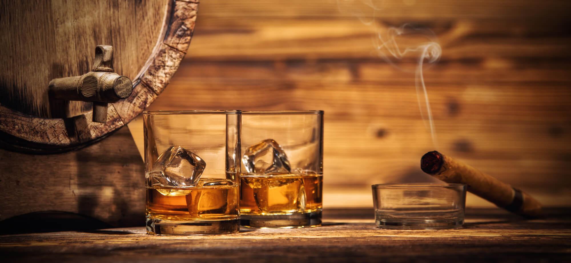 Your Ultimate Guide To Pairing Whiskey And Cigars Red Head Oak Barrels