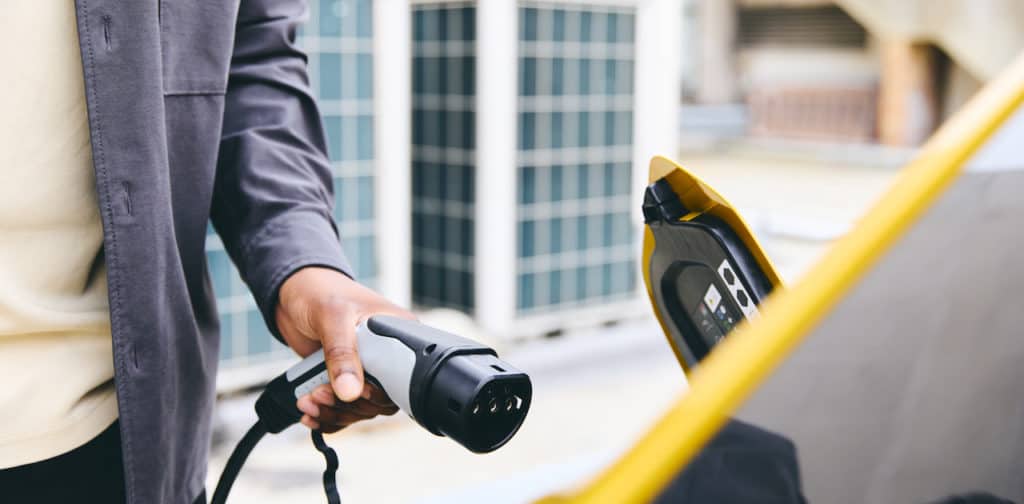 Everything you need to know about commercial EV charging station
