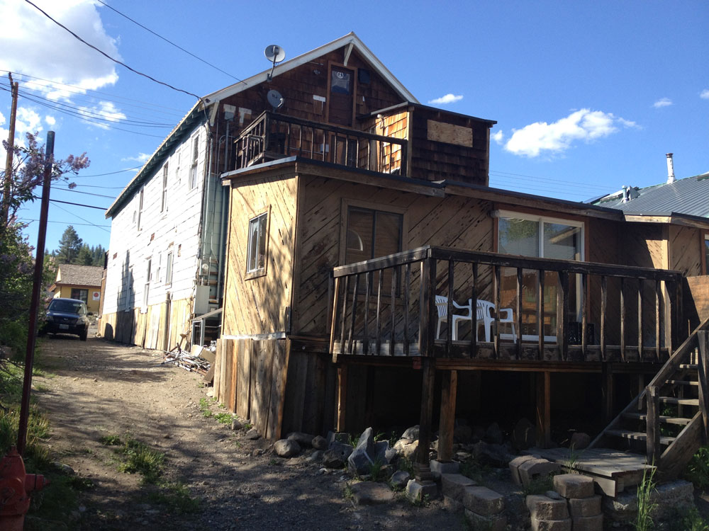 Oldbackcorneralta Redlight Historic Bunk Hotel and Speakeasy