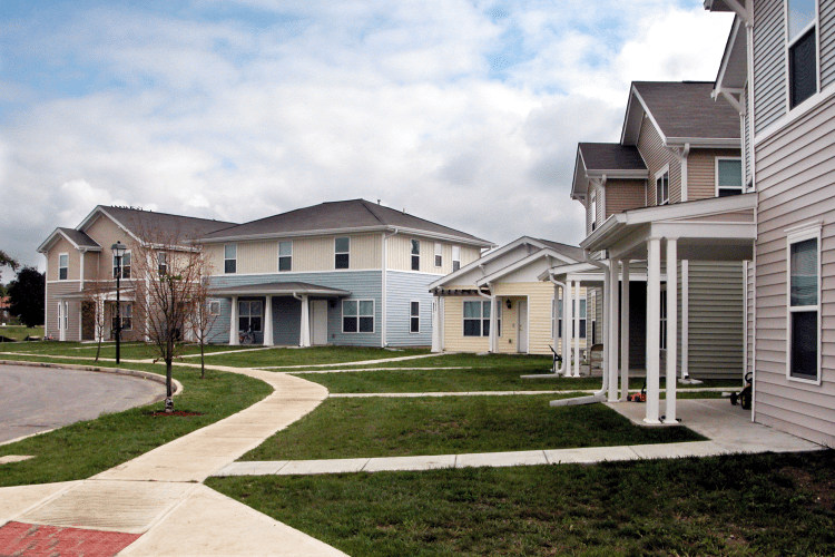 red13 Red Maple Grove ApartmentsRed Maple Grove Apartments