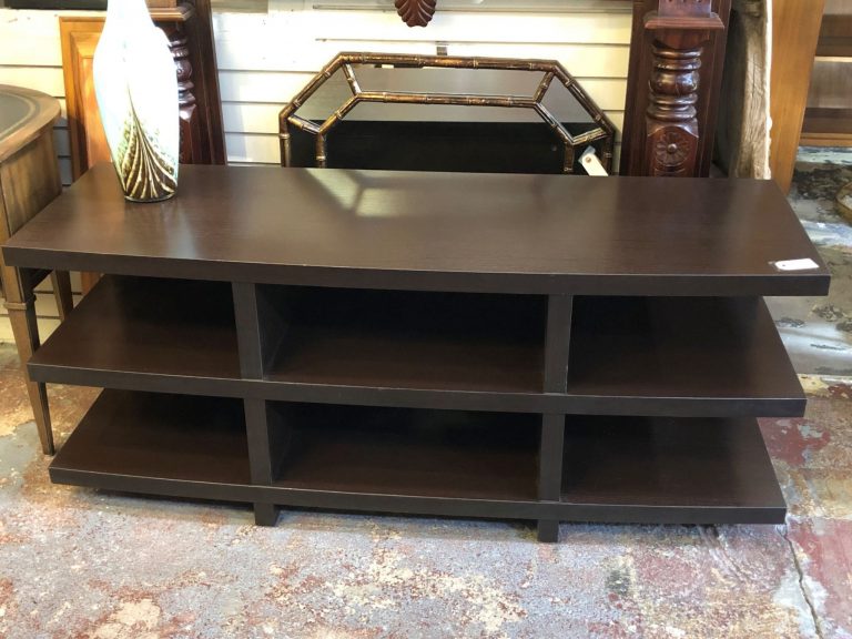 PLASMA STANDS Redo Consign & Redesign