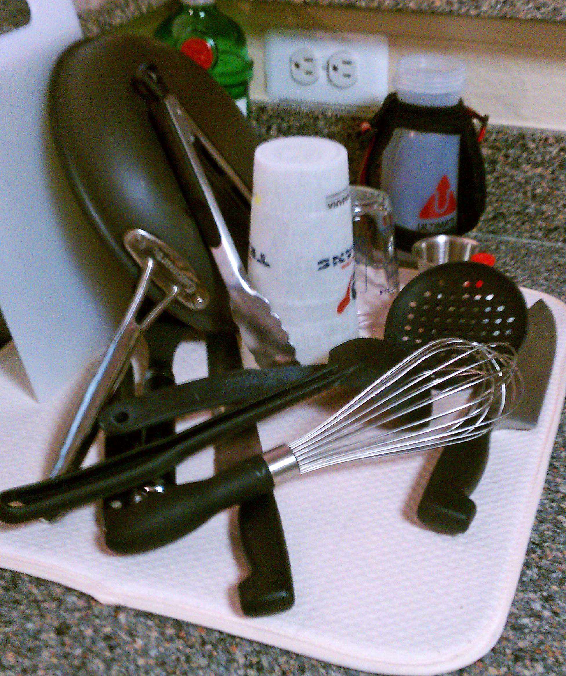 Product Spotlight {The Original Dish Drying Mat} Red Robin's Nest