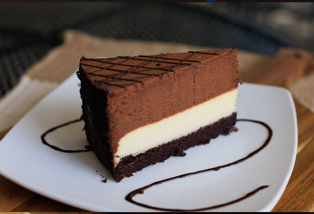 Desserts Red Rocks Cafe Bar & Grill in Huntersville,NC