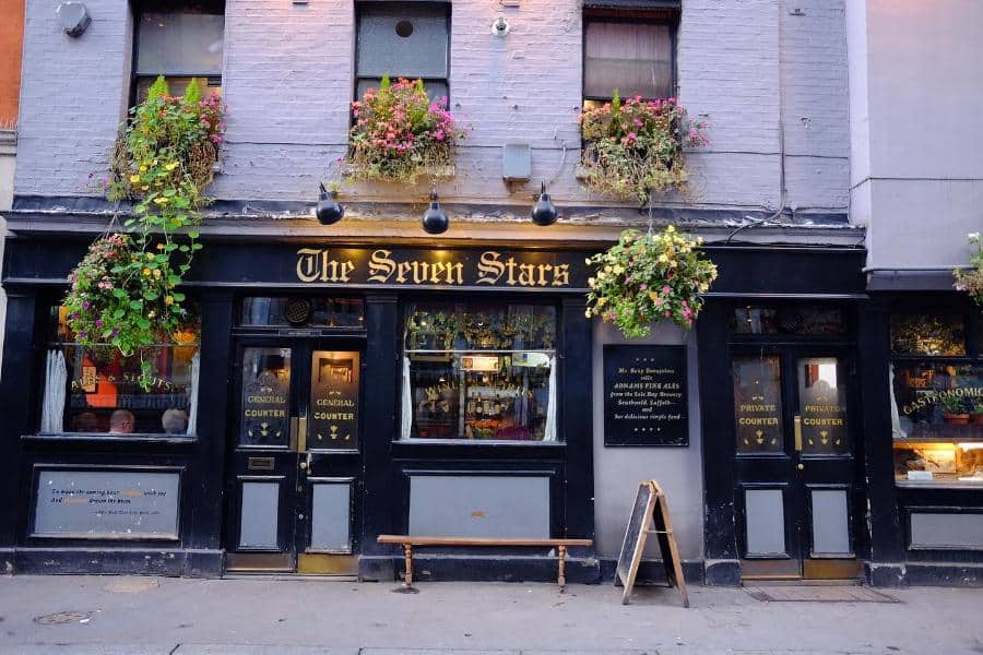 13 Oldest Historic Pubs in London to Visit 2023