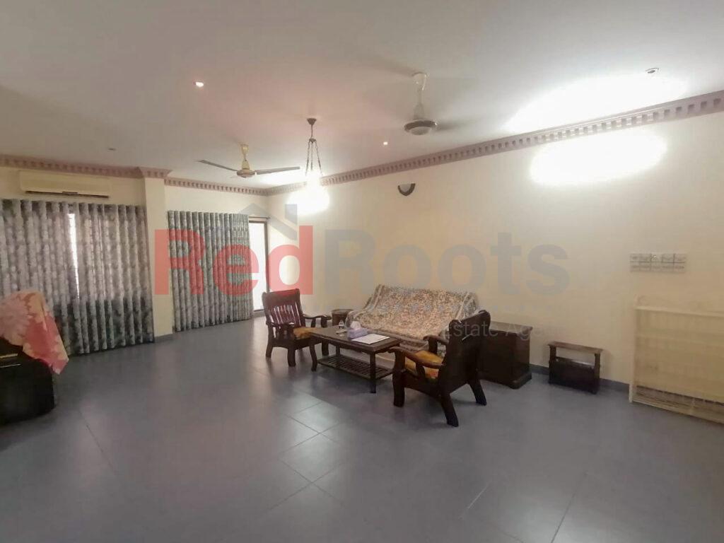A Well Furnished Flat Of 3200 Sq. Ft. In Baridhara Diplomatic Zone Is
