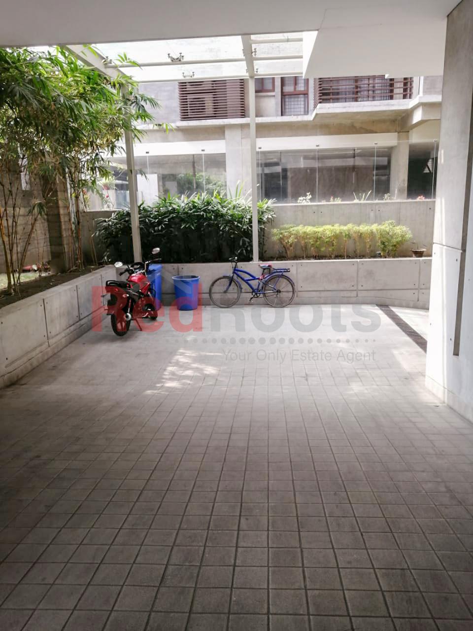 Rent this 3000 sq ft. apartment in Baridhara Diplomatic Zone Red Roots