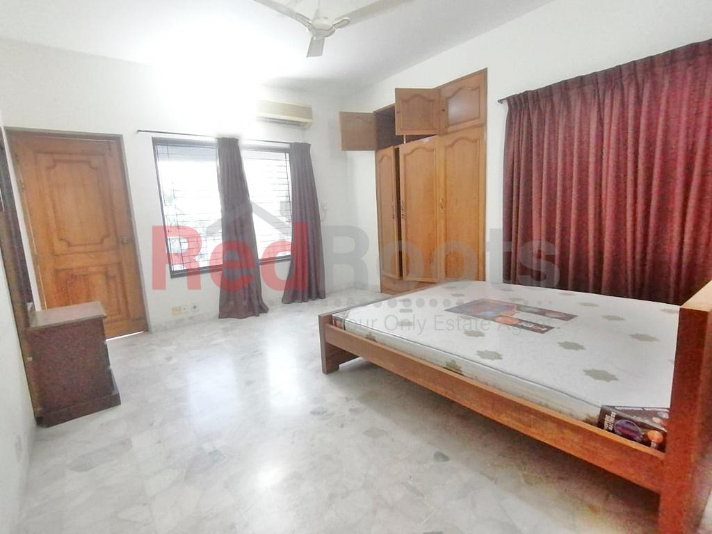 2700 sq ft. Furnished apartment for rent in Baridhara Diplomatic Zone