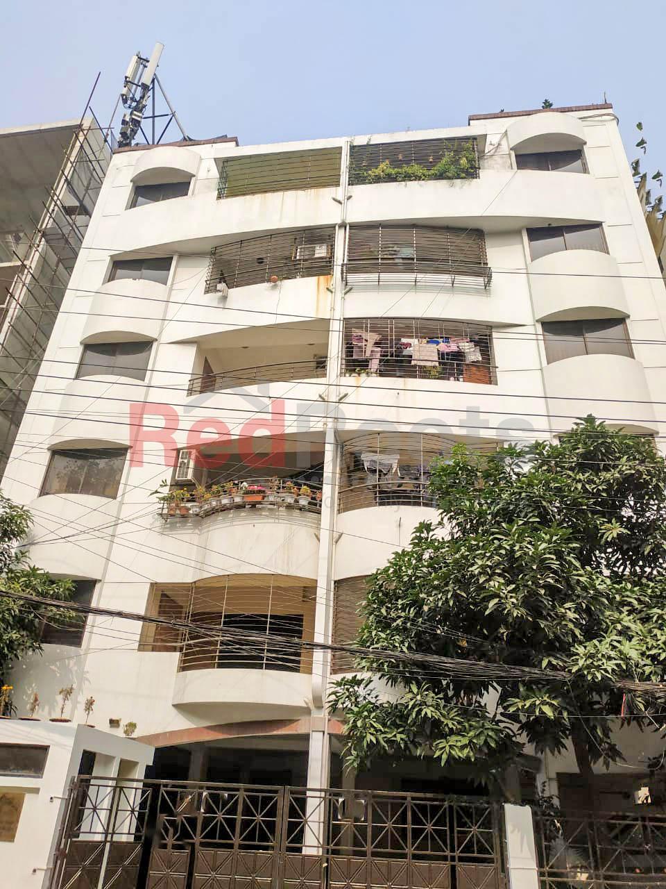 2300 sq ft. Apartment in pure residential area of Baridhara Diplomatic