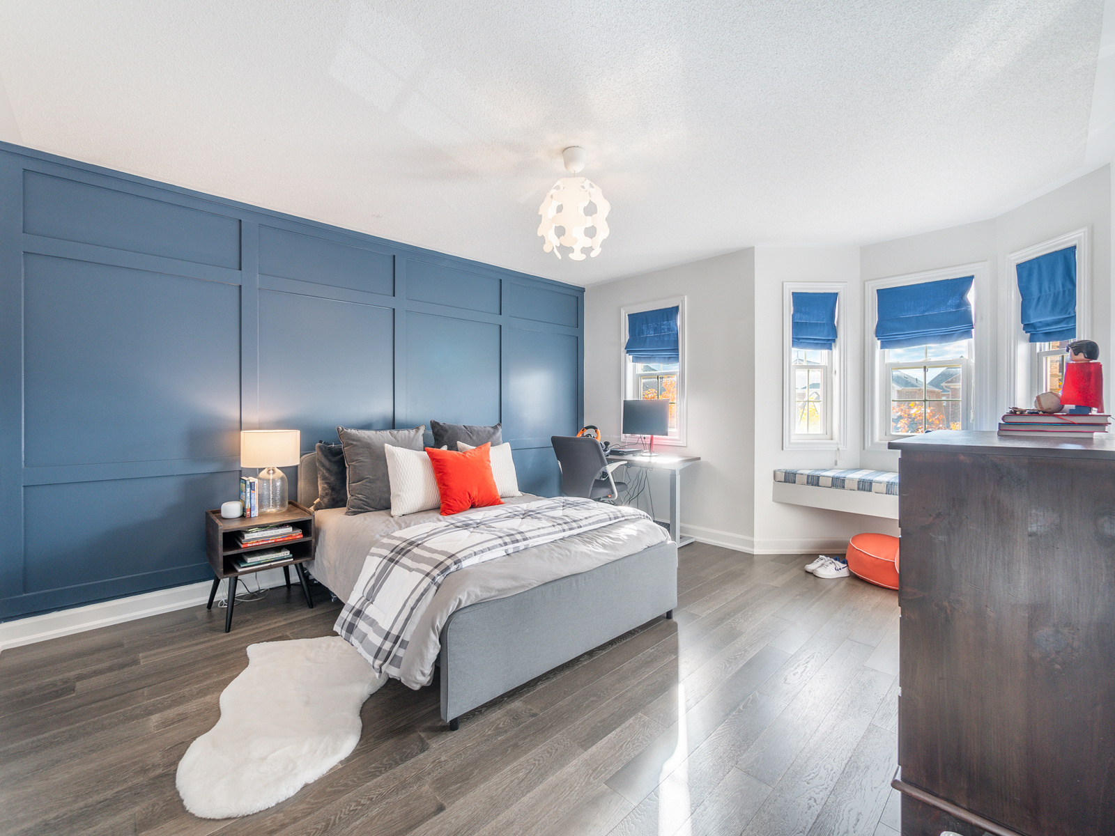 9 Bigelow Road Red Square Team