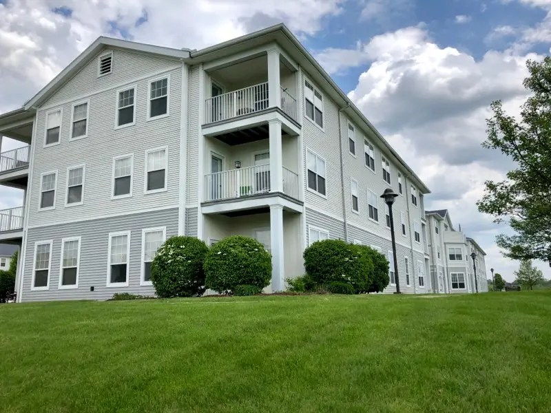 Independent Senior Living in North Huntingdon, PA Redstone