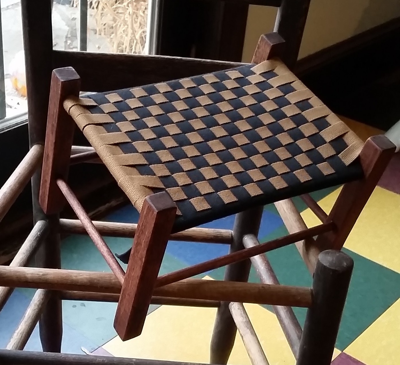 Shaker Stool Weaving Red Stone Glen