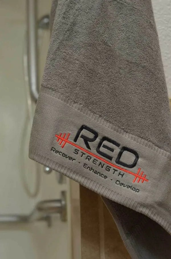 Shower Towels RED Strength