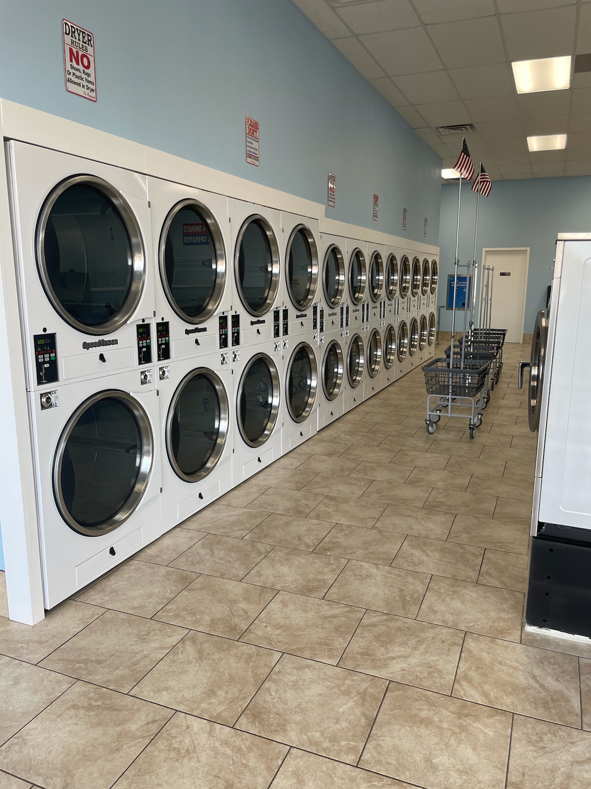 Red Desert Suds Best Laundromat in Hurricane, Utah