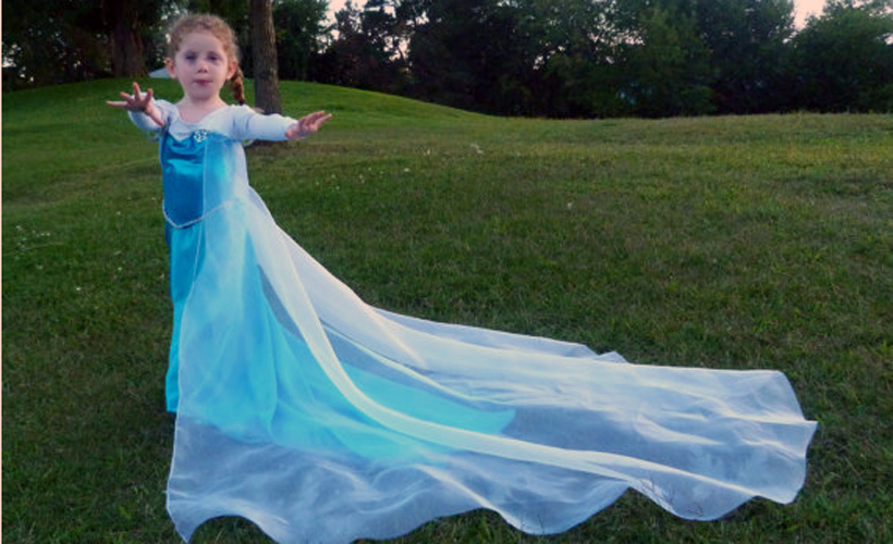 Reductress » Basic Bitch FourYearOld Dresses as Elsa