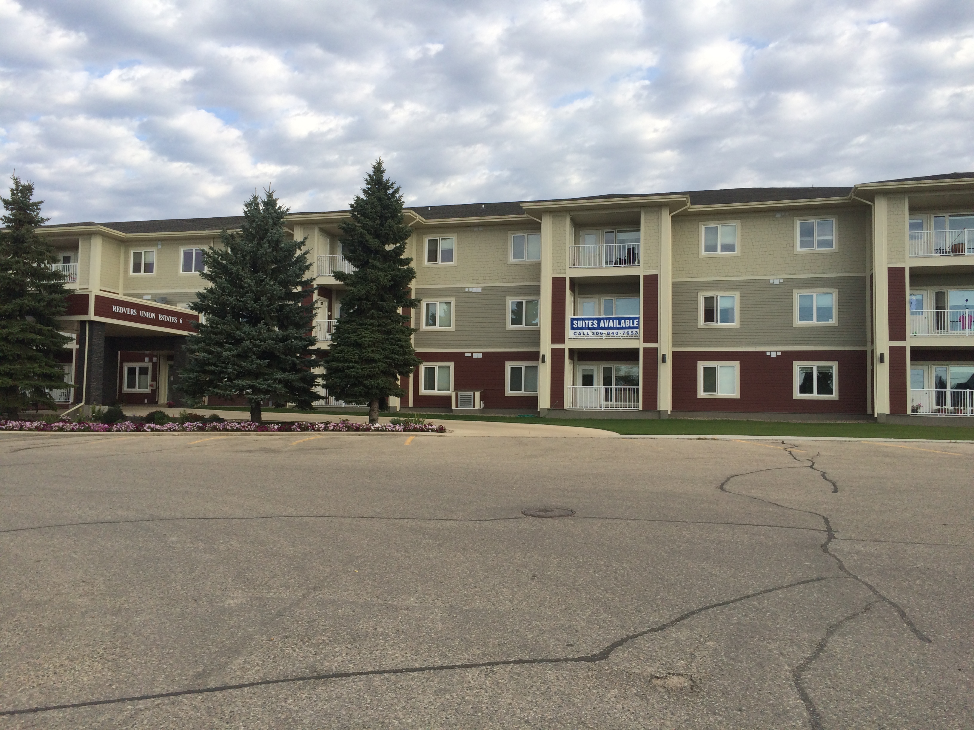 Housing Redvers, Saskatchewan