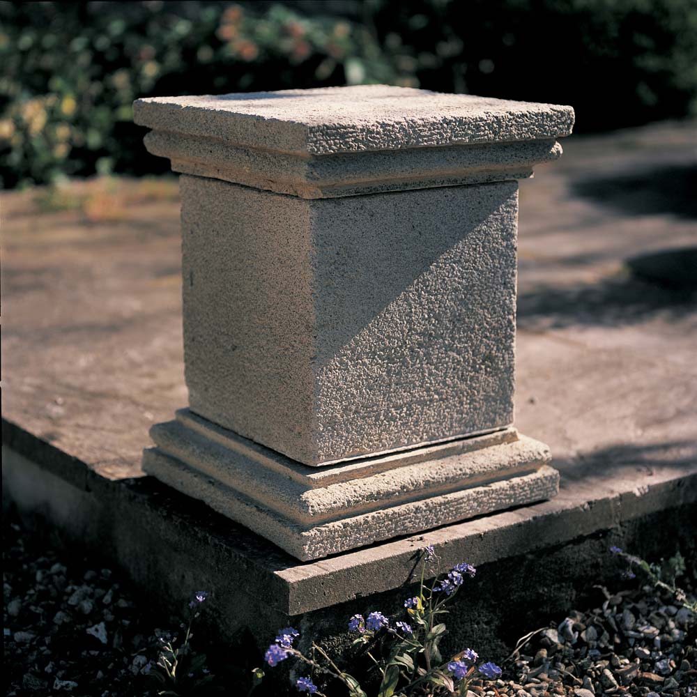 Small Plinth Redwood Stone