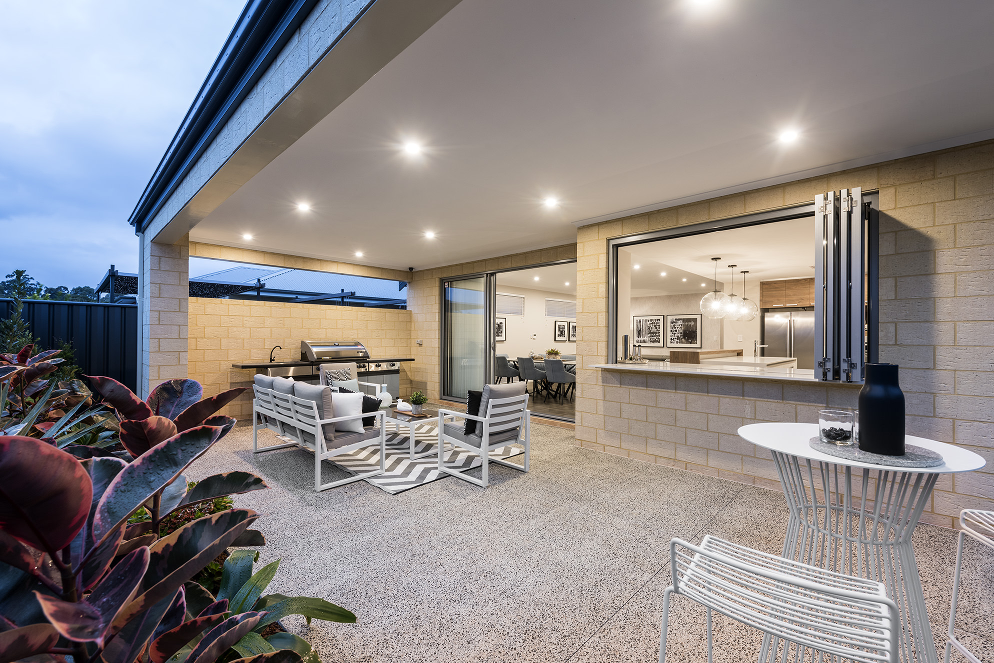 Midvale, 10 Quinn Street Ree