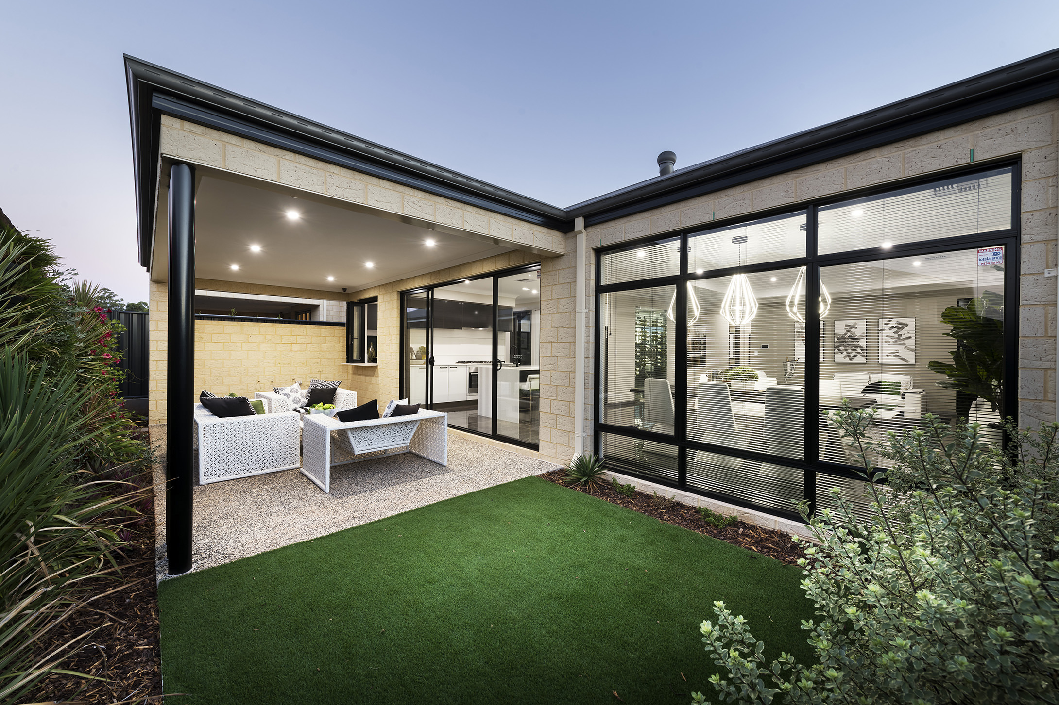 Midvale, 12 Quinn Street Ree