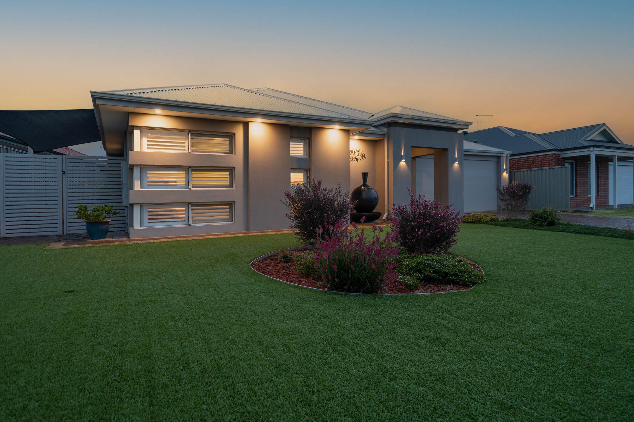 PIARA WATERS, 24 Rothery Loop Ree