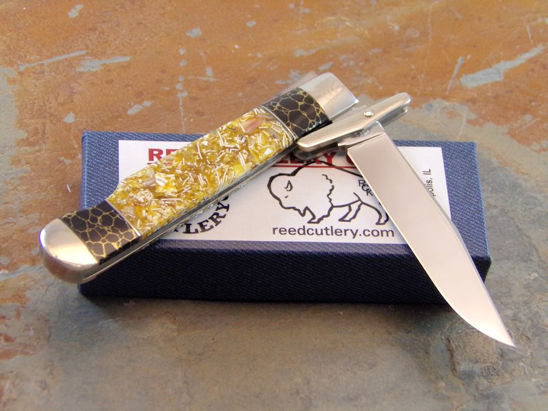YELLOWHORSE QUEEN MADE SWING GUARD KNIFE WITH CUSTOM MICHAEL PRATER HANDLES, AZTEC GOLD AND GOLD
