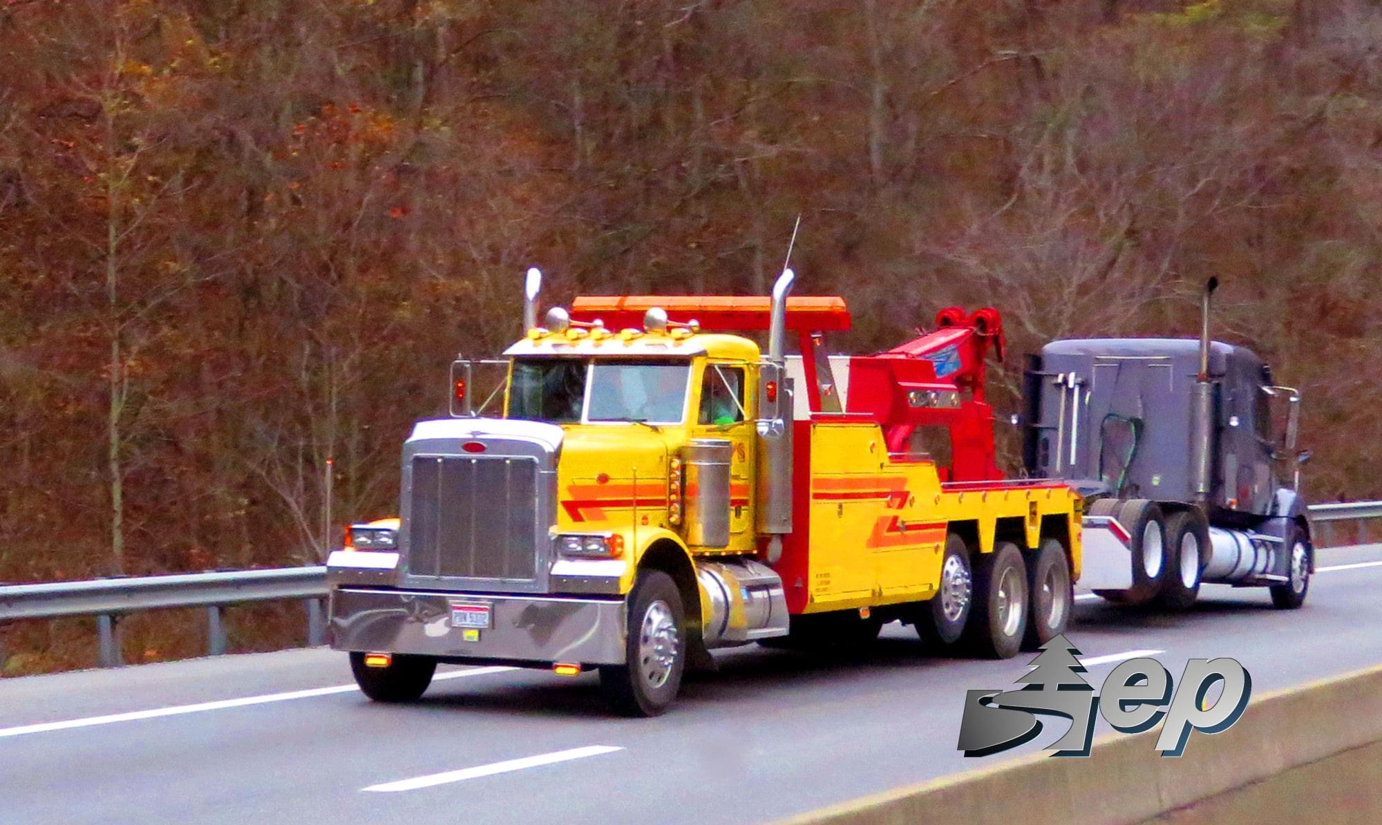 Services Reed's Towing