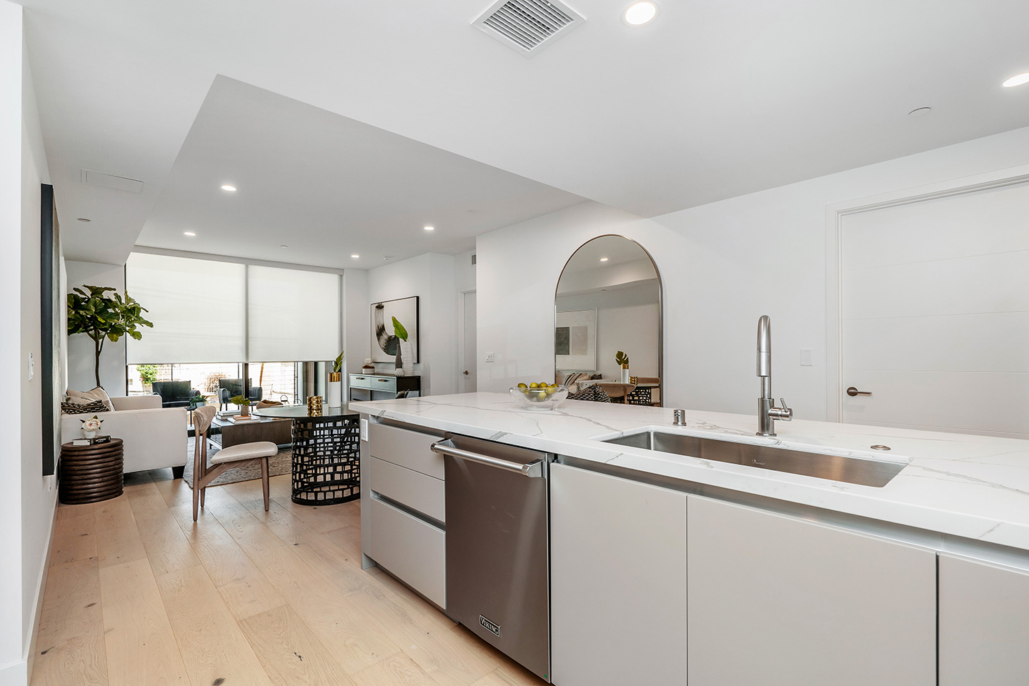 Gallery Reeves Place