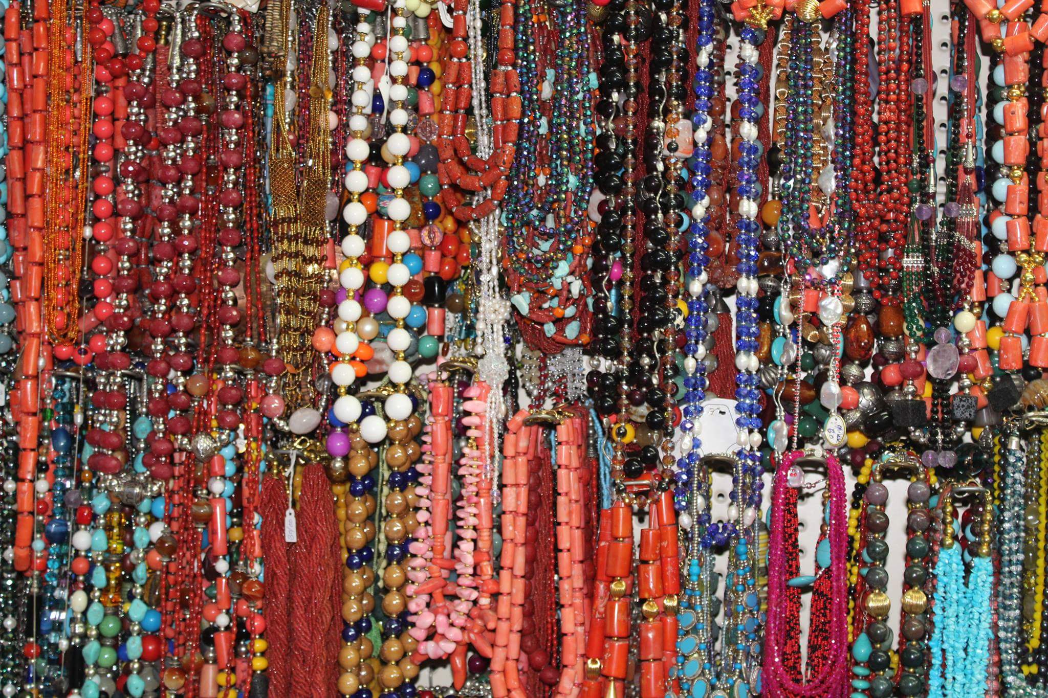 wood waist beads