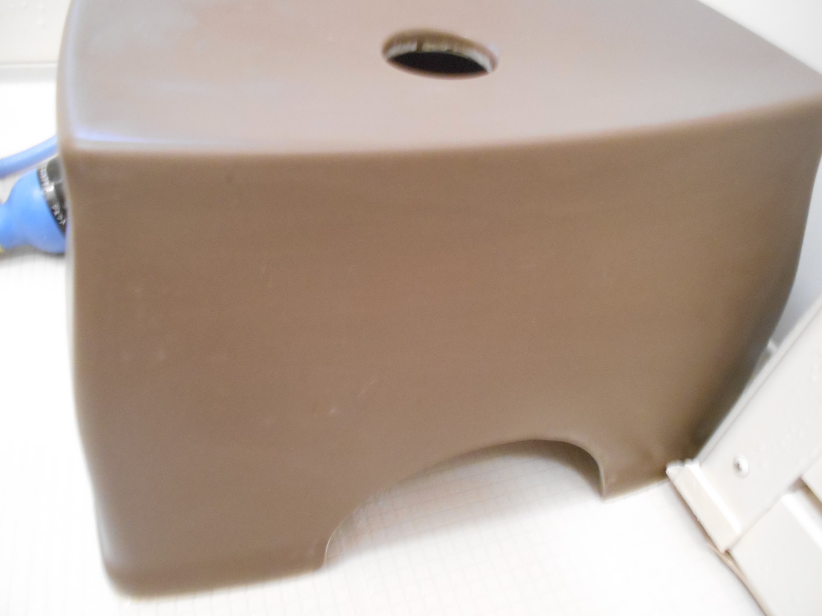 石鹼カス椅子　後