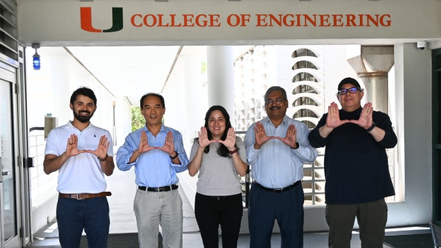 Unlocking Collaborative Learning: SynthBee Revolutionizes University of Miami Classrooms – Refresh Miami Unlocking Collaborative Learning: SynthBee Revolutionizes University of Miami Classrooms – Refresh Miami