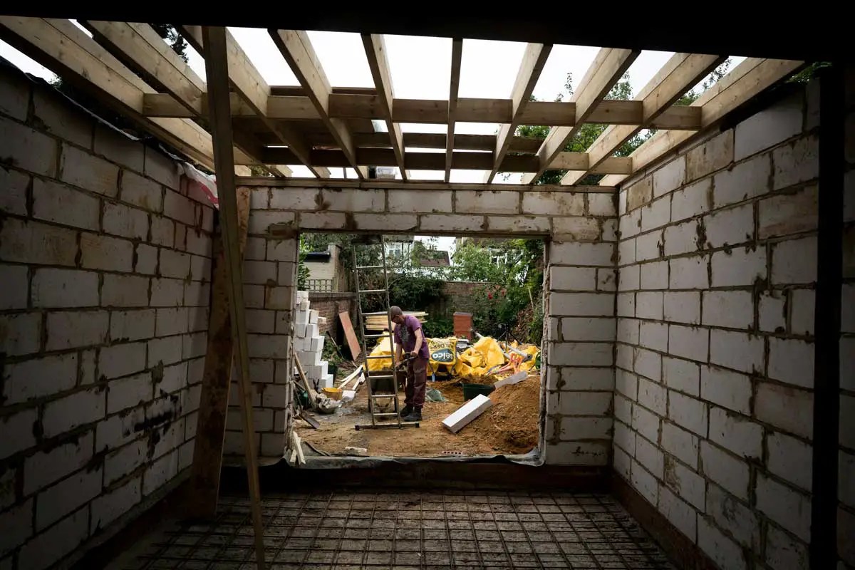 How much does a shell only extension cost in 2023? // Refurbb.co.uk