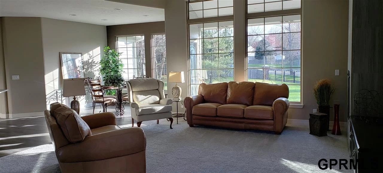 15483 Stevens Plaza, Omaha, NE 68137 Regency Homes