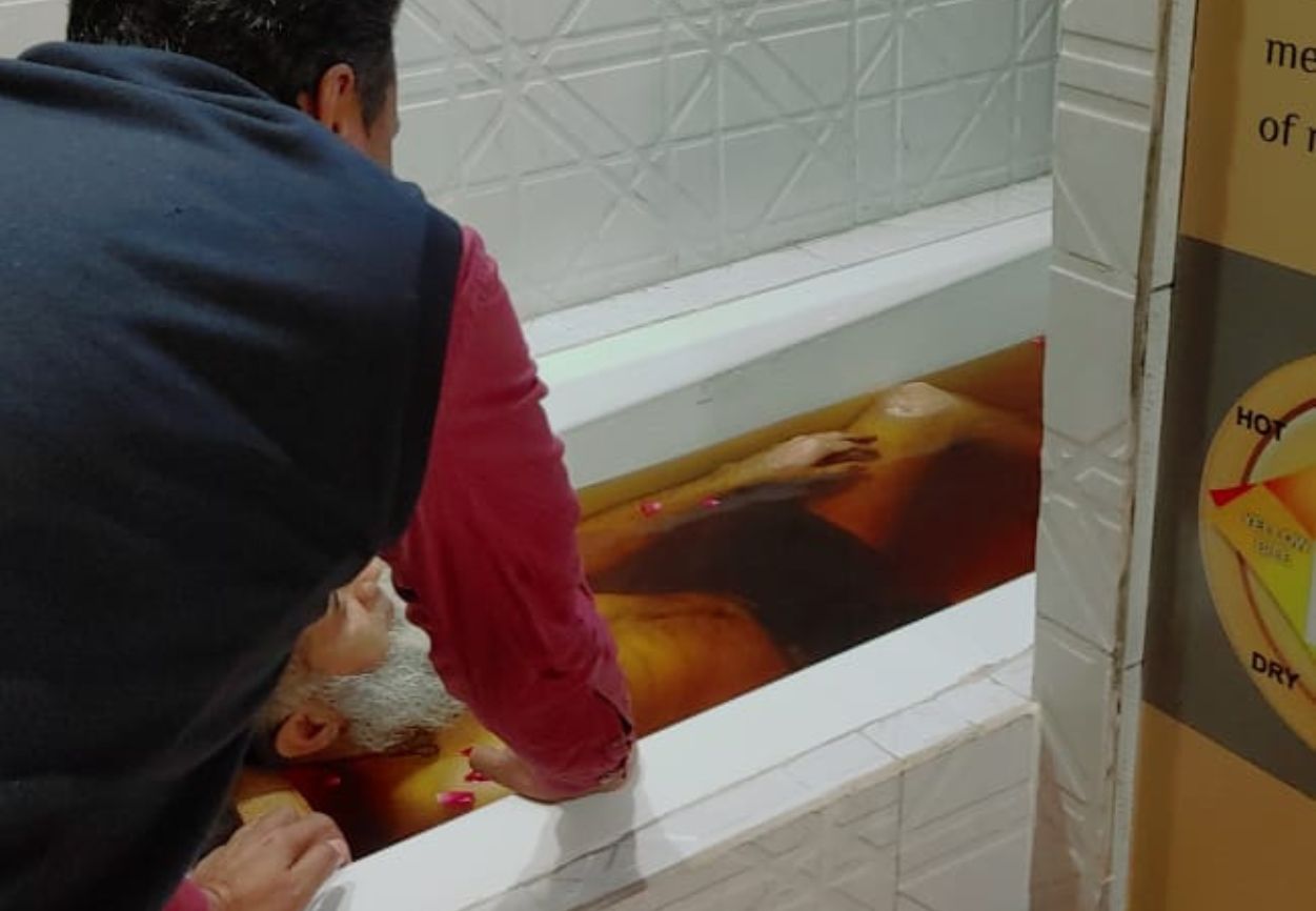 Hot Water Immersion Therapy In Aligarh Regima