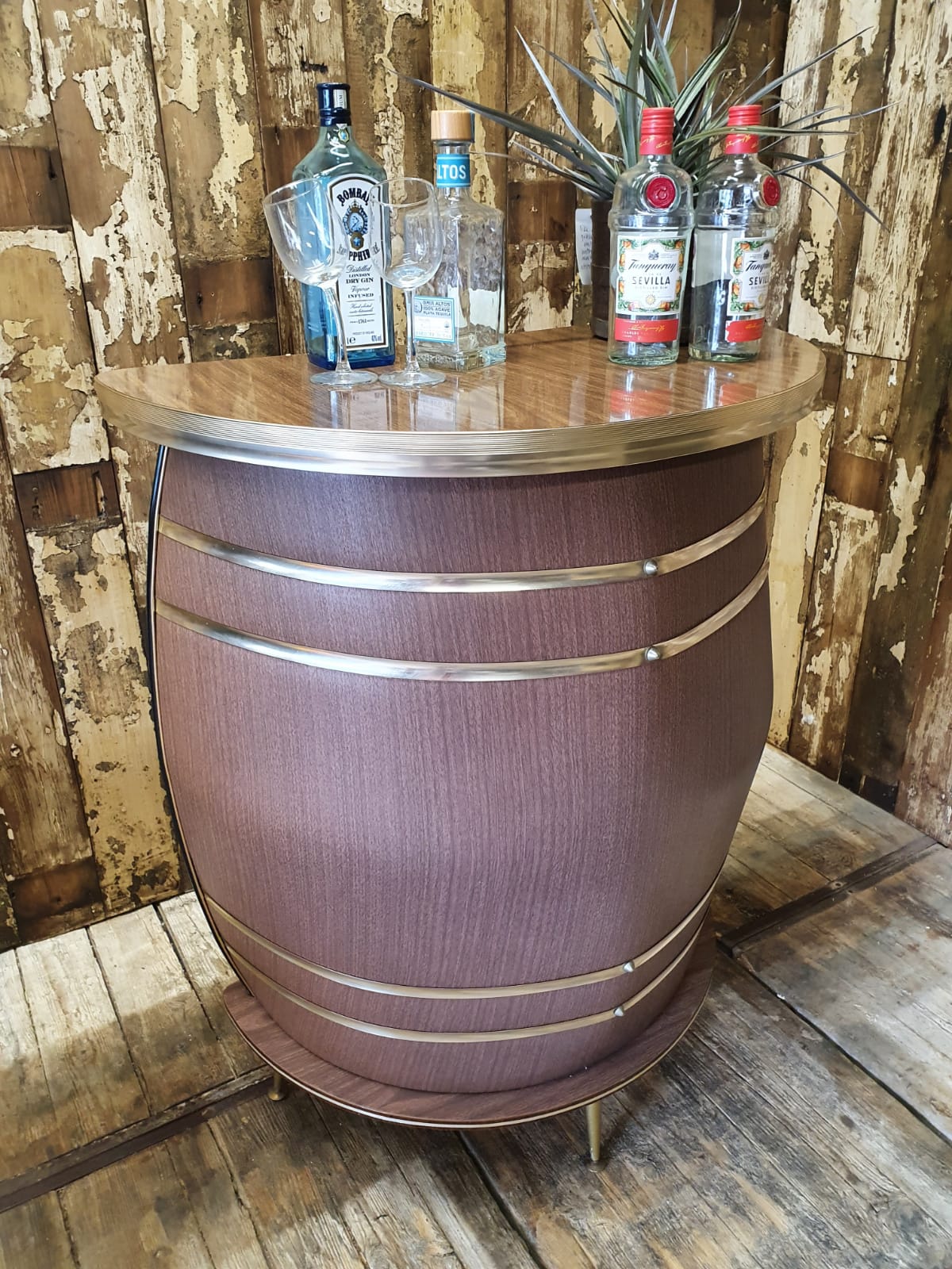 Mid Century Cocktail Bar