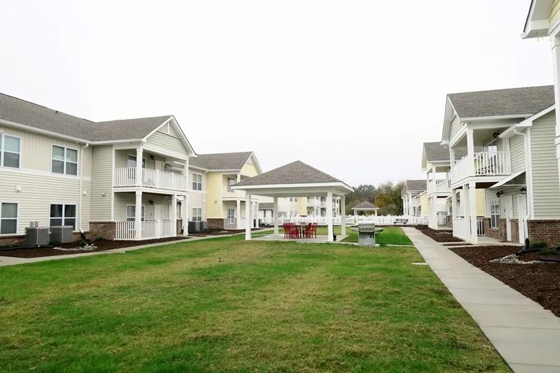 Beal Street Apartments Rehab Builders, Inc.