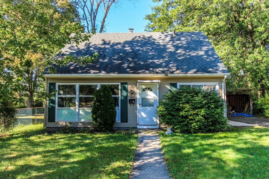 JUST SOLD! 255 Granby Street, Hartford CT! Reid Real Estate Group