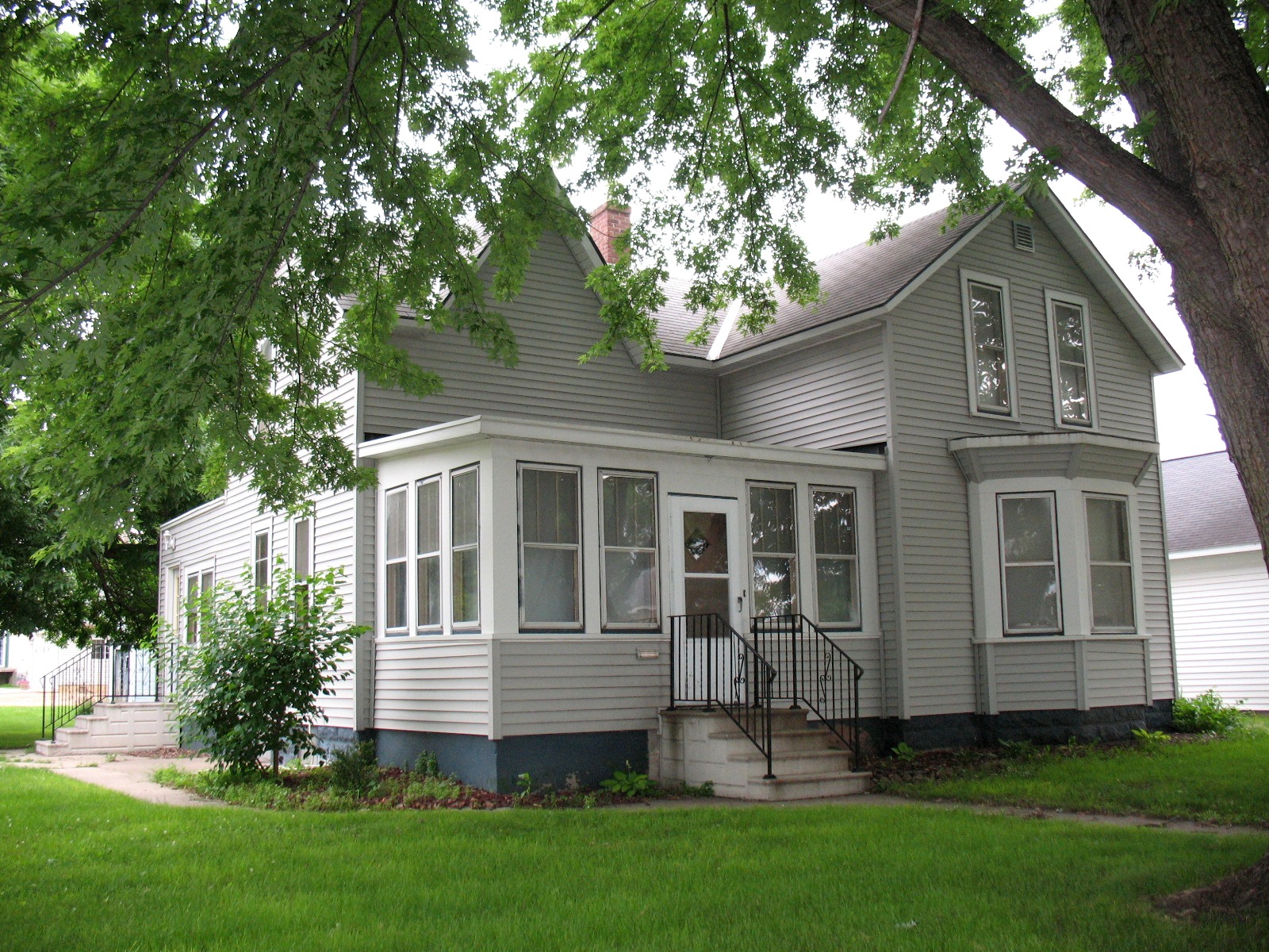 Reiner Real Estate Sprinfield Residential Listings