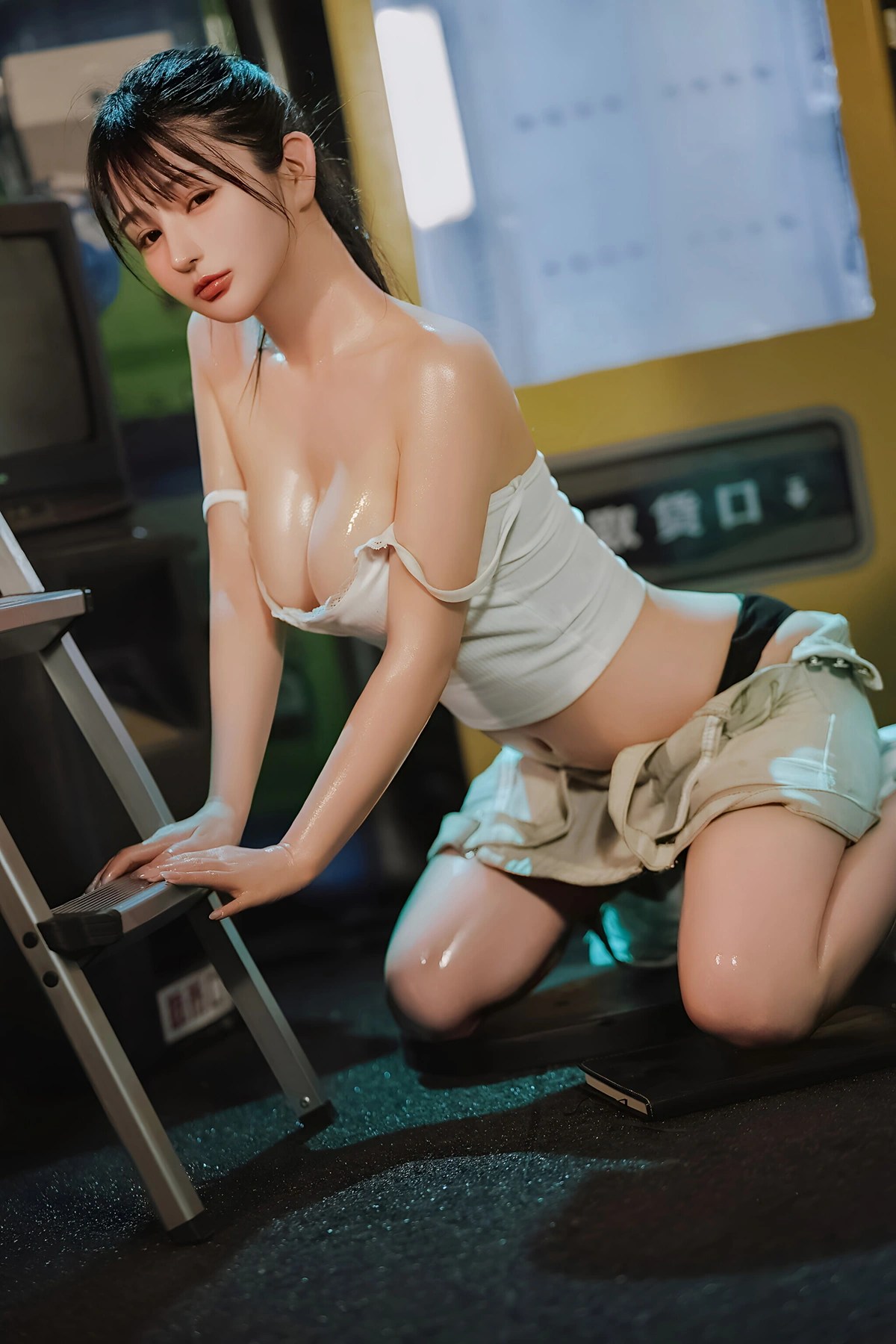 COS08Z083_44