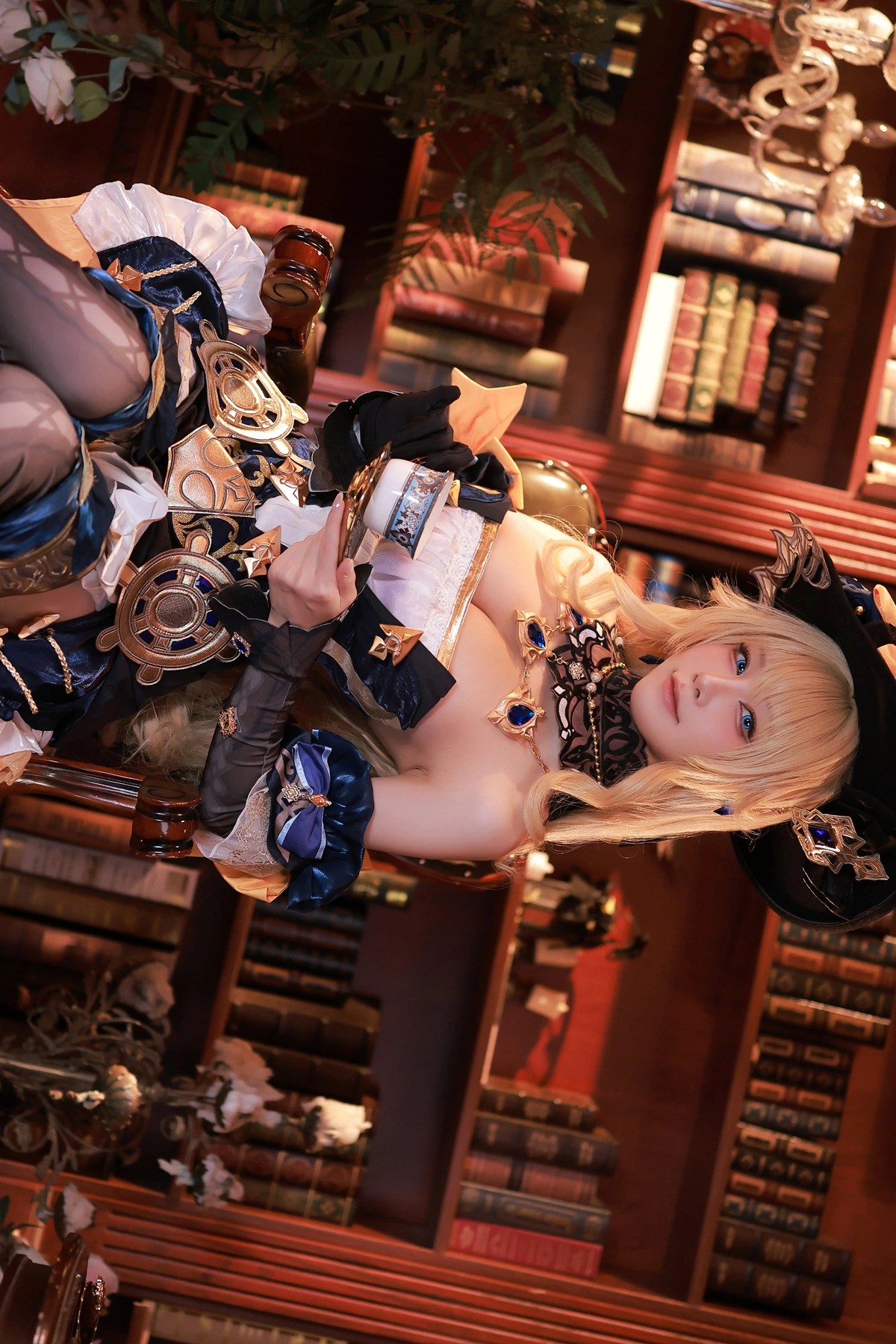 水淼Aqua Cosplay 原神角色纳维亚Navia 13 水淼Aqua Cosplay 原神角色纳维亚Navia