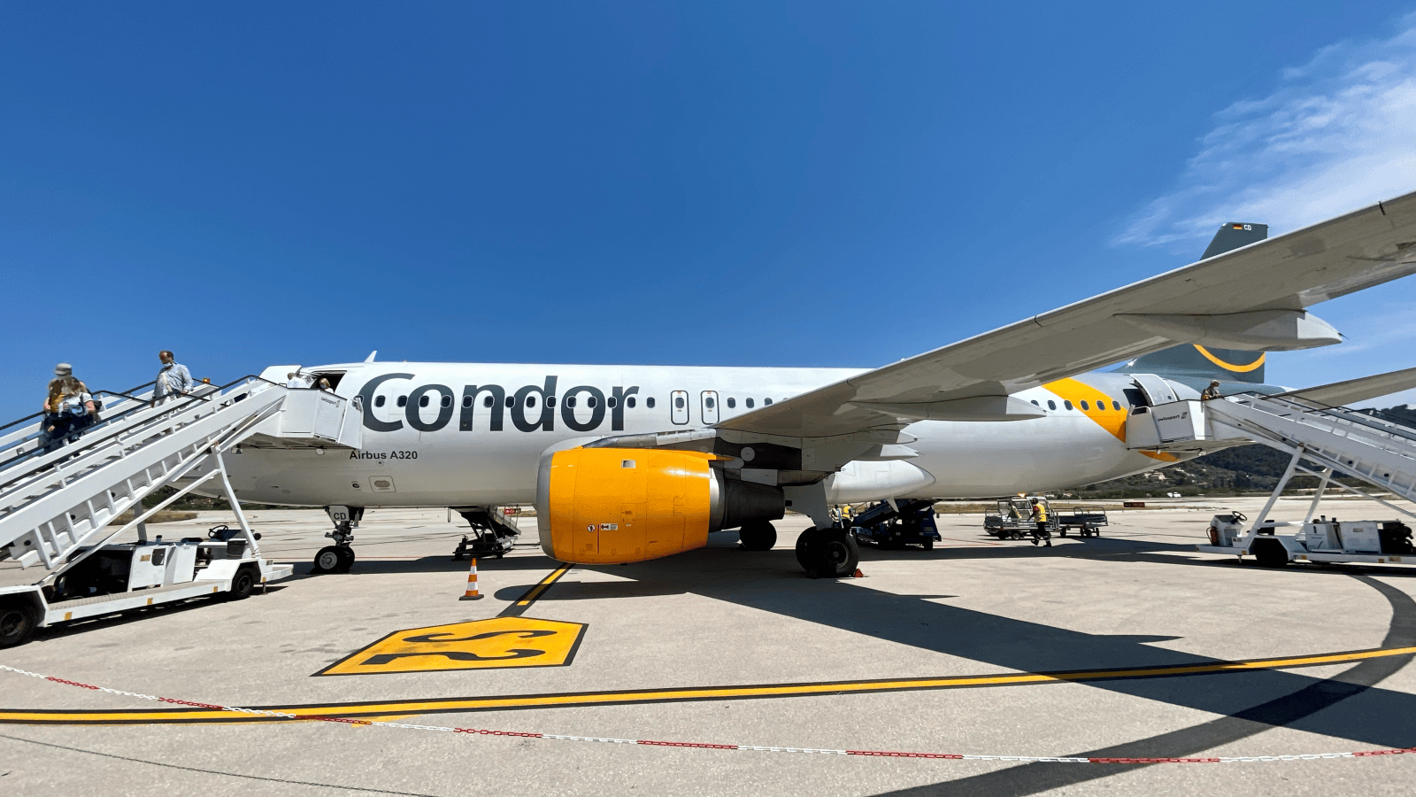 Review Condor Business Class Mittelstrecke reisetopia