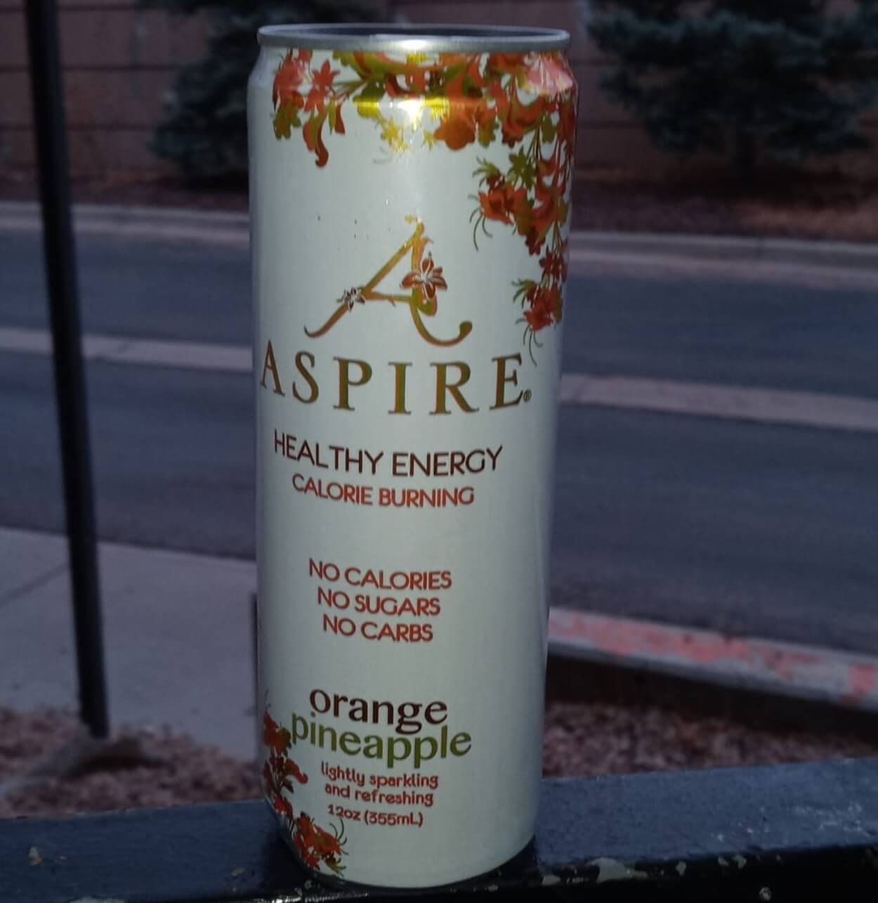 Aspire Energy Drink A Guide to Caffeine and Ingredients