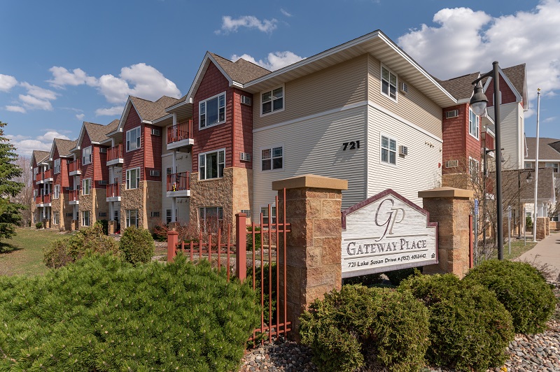 Michel Commercial sells 48unit apartment complex in Minnesota REJournals